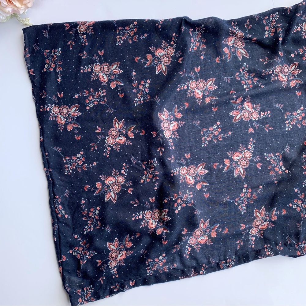 LOFT Blue Floral Kimono/ Cardigan - Picture 7 of 8